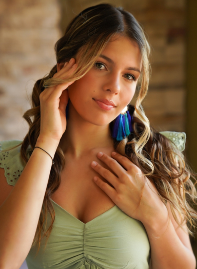 Dakota B.
    21 Years Old
    
    Miami, FL
    Gorgeous Dakota is a Miami Model